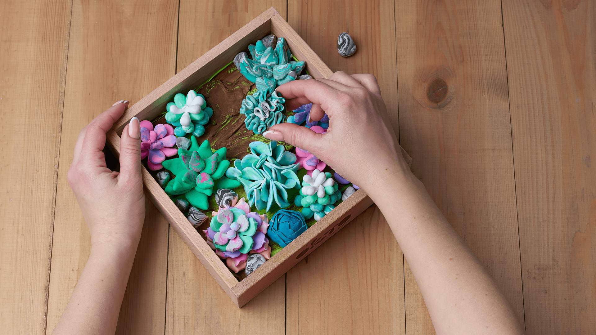 Place them in the wooden base and optionally coat with varnish.